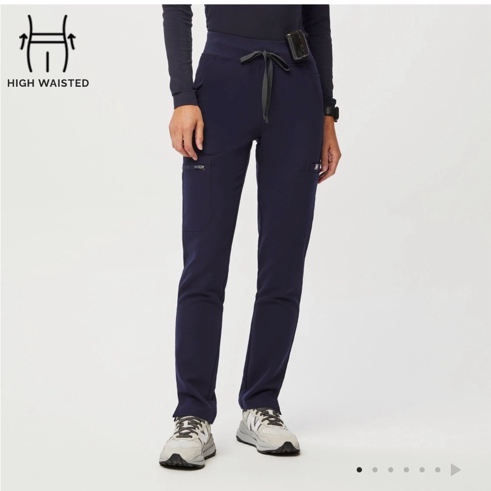 FIGS yola navy straight leg scrub pants bottoms